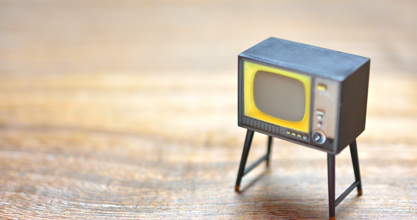 広告予算の決め方と配分の考え方｜媒体別の目安と費用対効果を高めるポイント